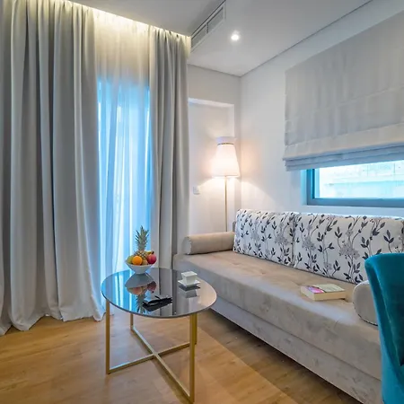 Riviera Hotel